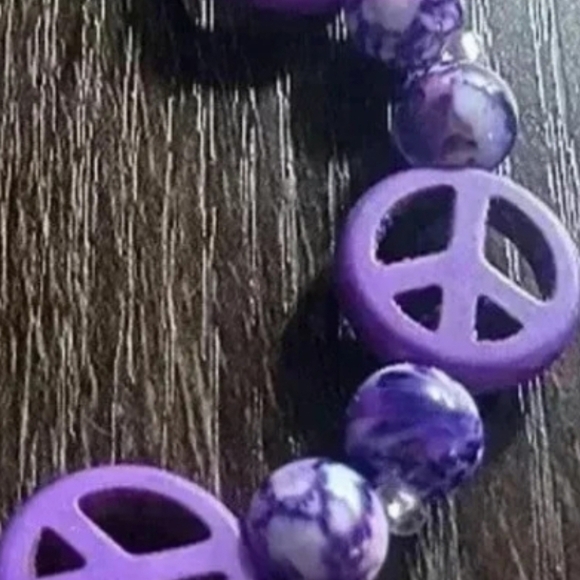 Purple Peace Sign Bracelet - Picture 3 of 3